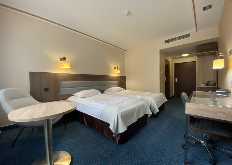 Standard Twin Room, Multiple Beds, Non Smoking | Desk, blackout drapes, iron/ironing board, free WiFi