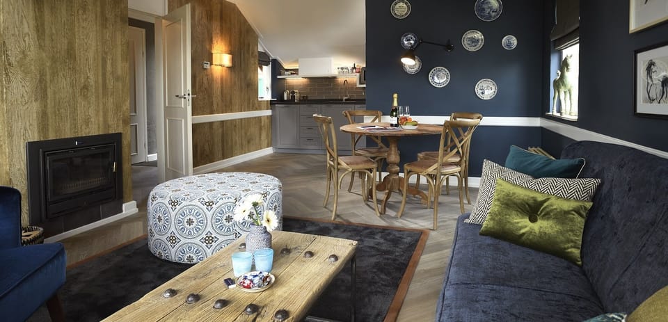 Family Cottage | Living area | Smart TV, table tennis, toys, books