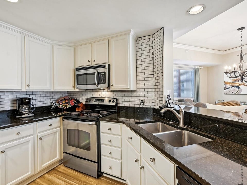 Kitchen with Stainless Steel Appliances at 206 Windsor Place