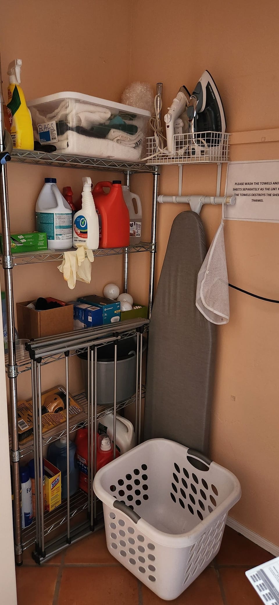 Amenities for cleaning and laundry.