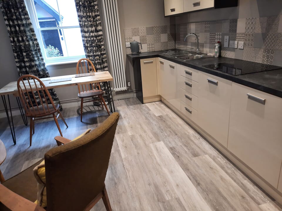 Duplex Apartment  | Living area | 20-inch LCD TV with digital channels, TV