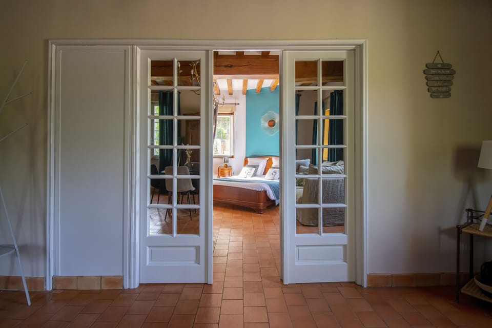 Standard Double Room, 1 Queen Bed, Non Smoking (Suite du Prieuré) | Premium bedding, individually decorated, individually furnished, desk