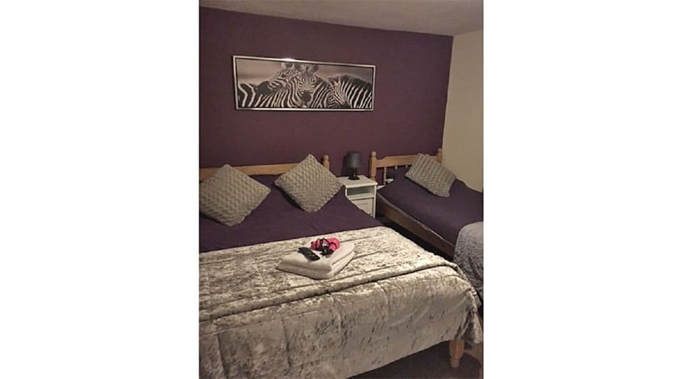 Family Room | Free WiFi, bed sheets