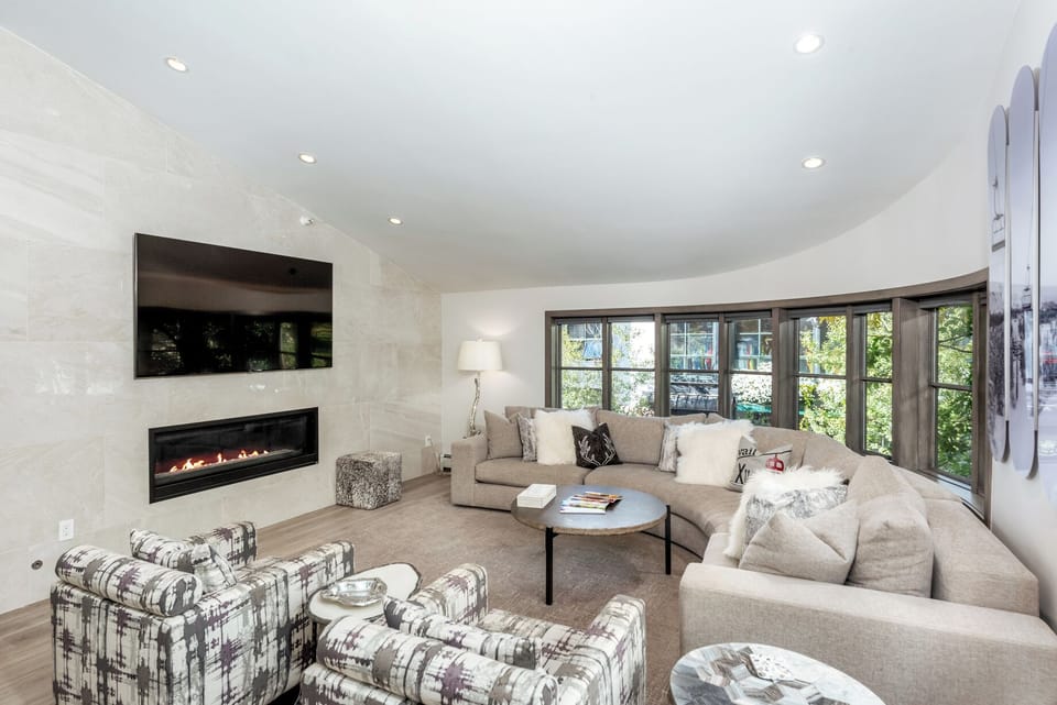 Living Room with Gas Fireplace