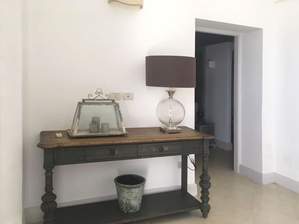 Exclusive Apartment, 1 Bedroom, Terrace, Garden View | Room amenity