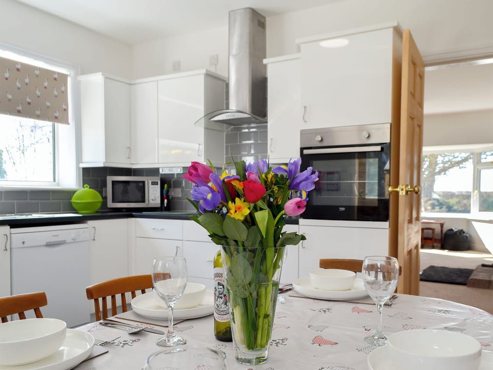 Kitchen and dining area | Wayside Cottage, North Frodingham, near Driffield