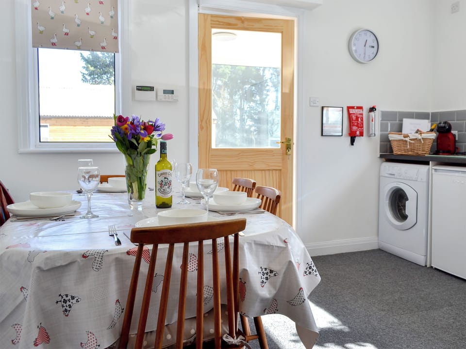 Dining area | Wayside Cottage, North Frodingham, near Driffield