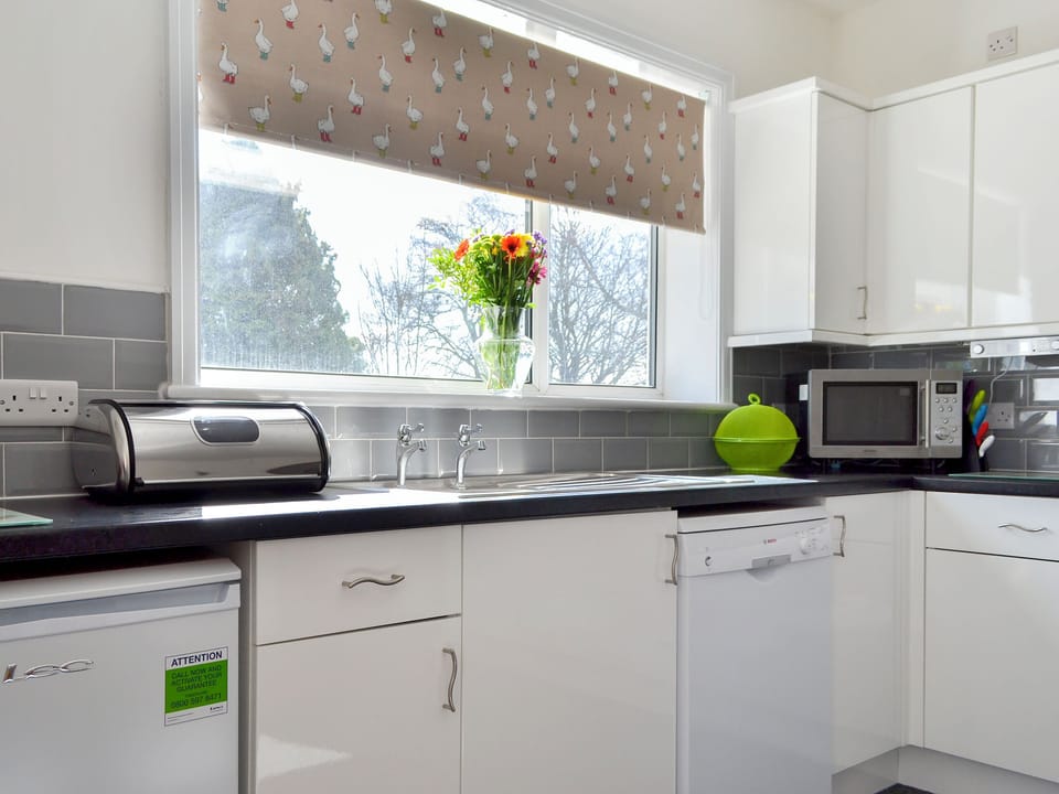 Kitchen and dining area | Wayside Cottage, North Frodingham, near Driffield