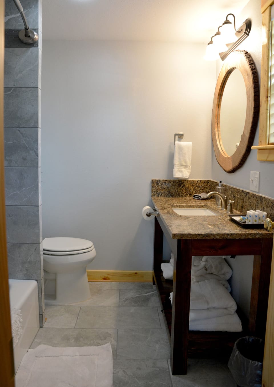 Master bathroom 