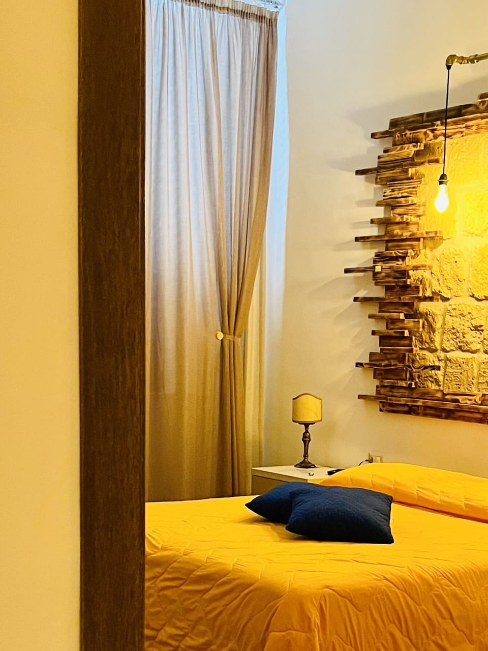 Luxury Triple Room, Ensuite, Mountainside | Individually decorated, individually furnished, desk, blackout drapes
