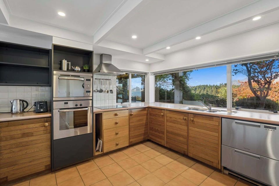 Spacious kitchen with mountain outlook 