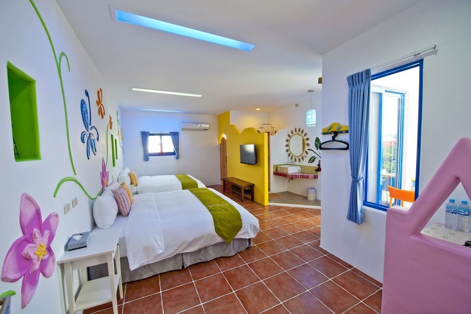 Classic Quadruple Room, Mountain View | Individually decorated, individually furnished, free WiFi, bed sheets