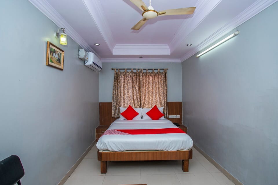 Double Room, 1 King Bed | Free WiFi, bed sheets