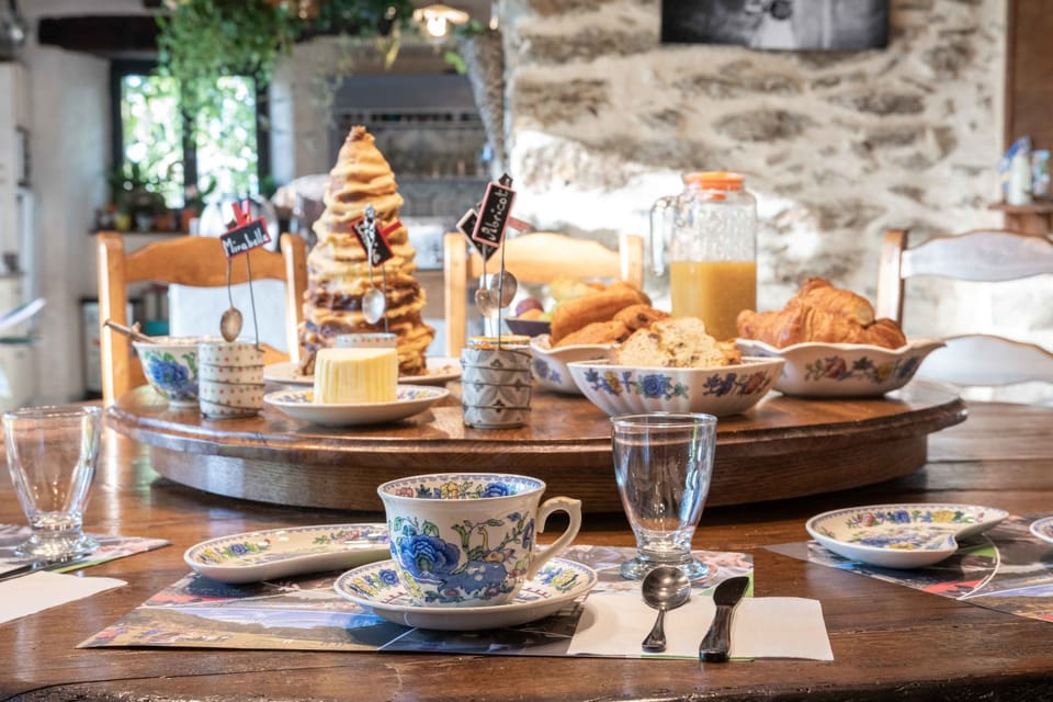 Free daily local cuisine breakfast