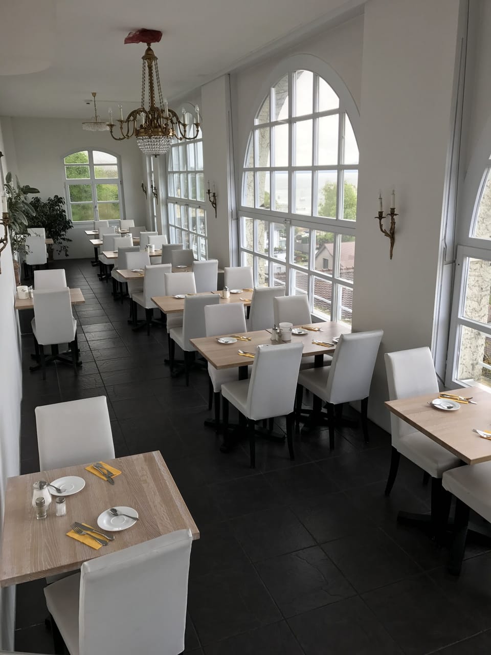 Breakfast area