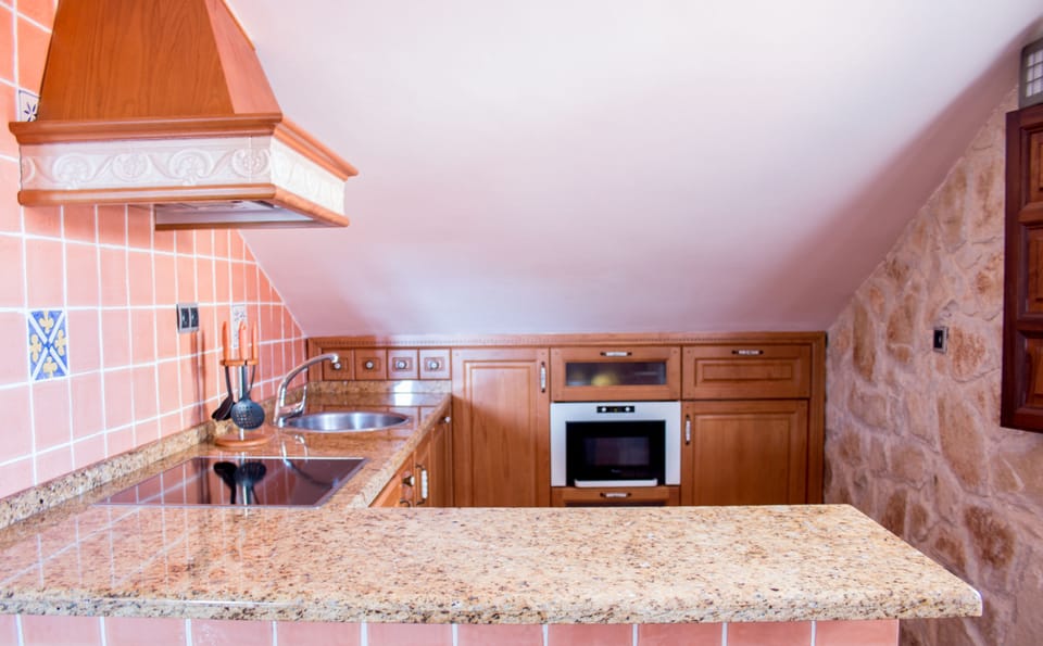 Apartment, 2 Double Beds, Ocean View | Premium bedding, down comforters, Select Comfort beds, blackout drapes