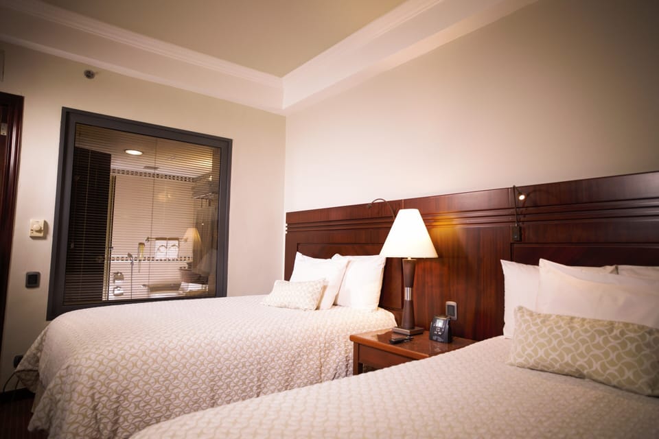 Family Suite | 1 bedroom, in-room safe, desk, blackout drapes