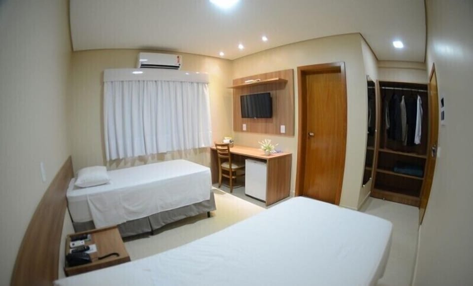 Minibar, blackout drapes, soundproofing, cribs (free)