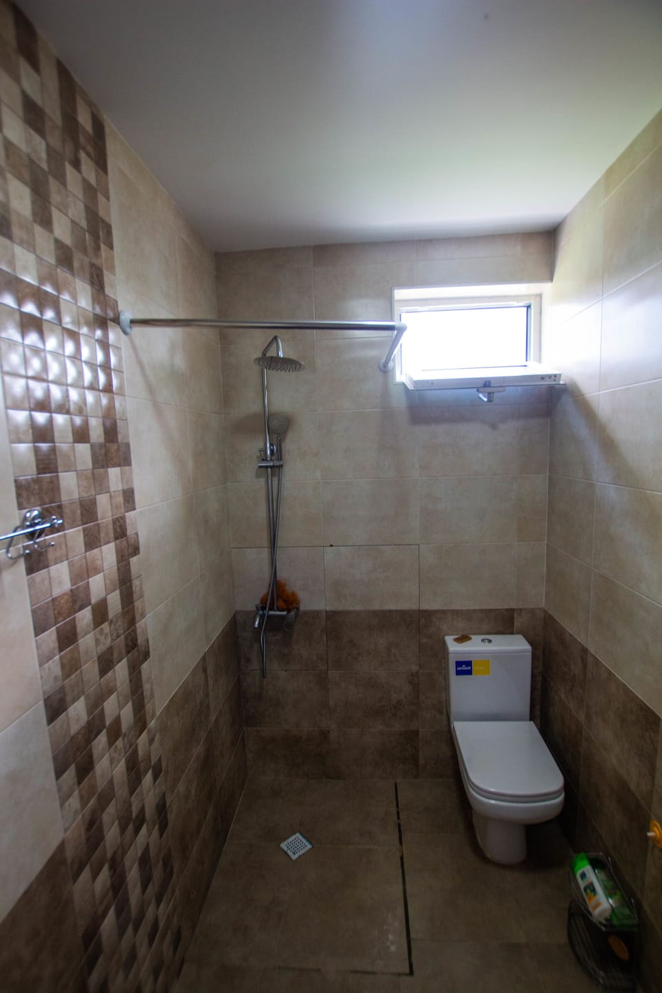 Standard Double or Twin Room, Sea View | Bathroom | Shower, free toiletries, hair dryer, towels