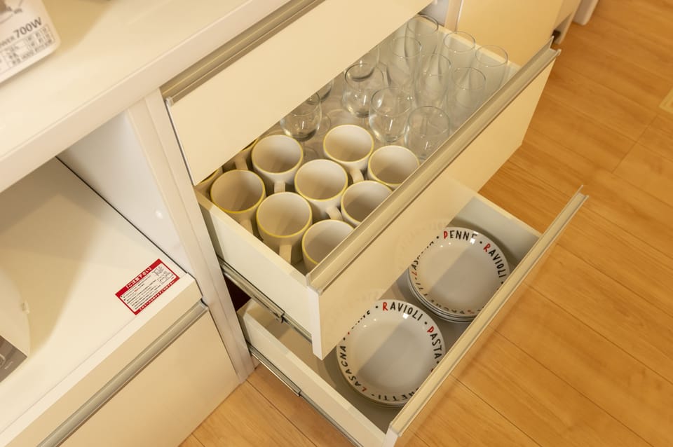 House, 4 Bedrooms | Private kitchenette | Fridge, microwave, stovetop, electric kettle