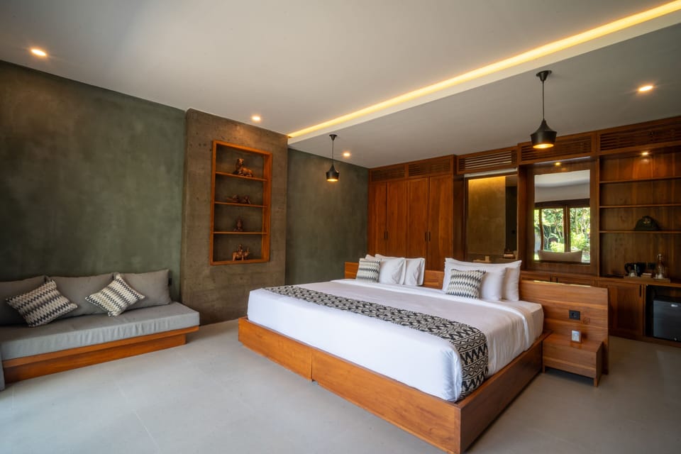 Grand Double or Twin Room, 1 King Bed, Non Smoking, Garden View | In-room safe, blackout drapes, soundproofing, free WiFi