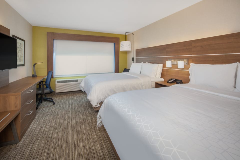 In-room safe, desk, free WiFi, bed sheets