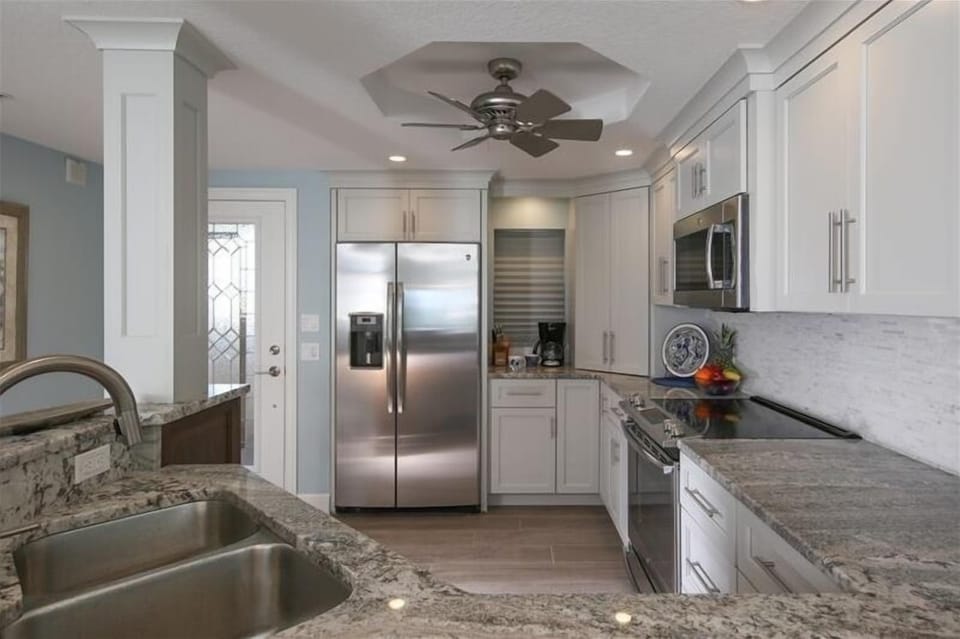 Kitchen 3