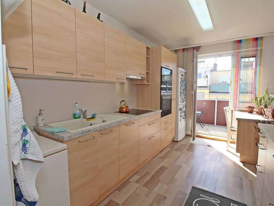 Room, Property, Kitchen, Countertop, Cabinetry, Furniture, Building, Interior Design, House, Floor