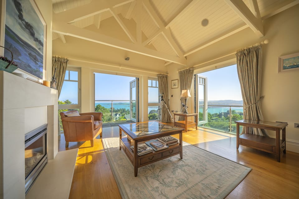 Upstairs living room, escape from it all