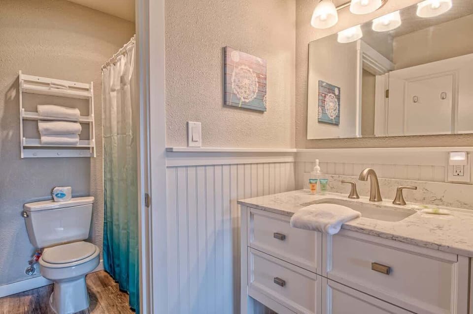 Bathroom #2