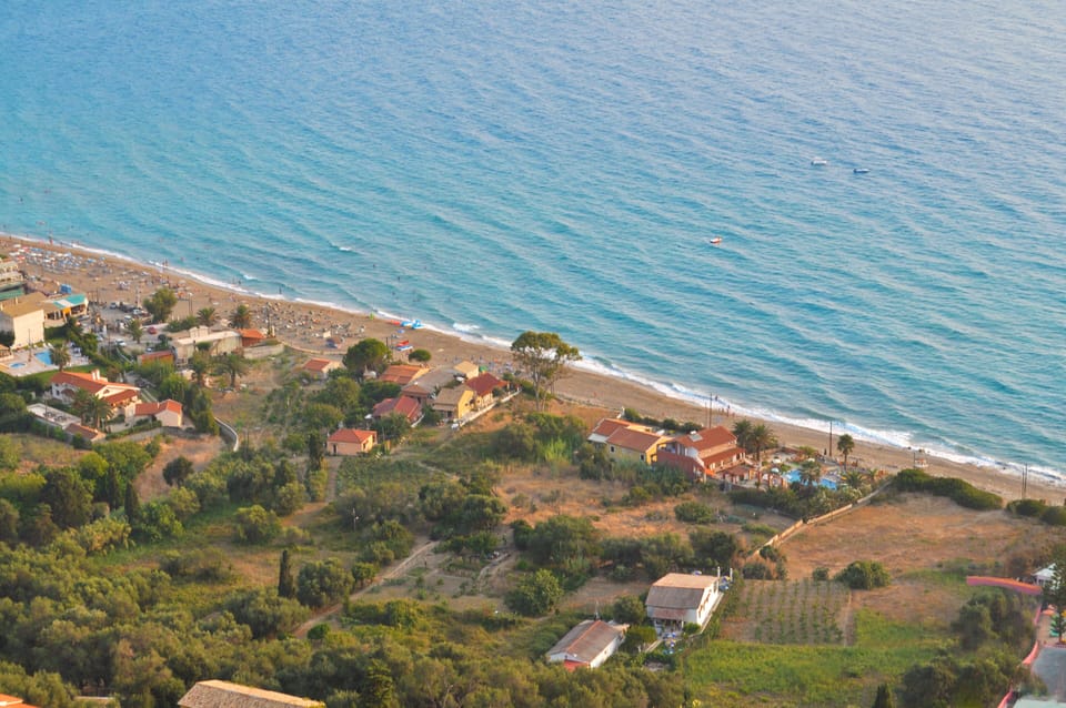In a quiet location, on a large plot with Mediterranean plants