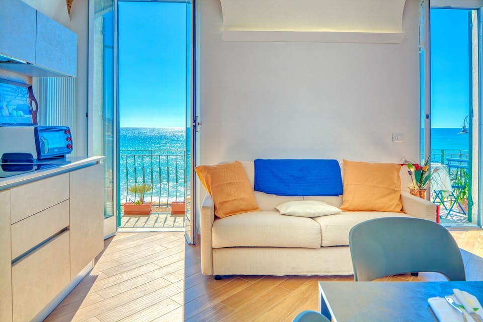 Kitchen, Living Room