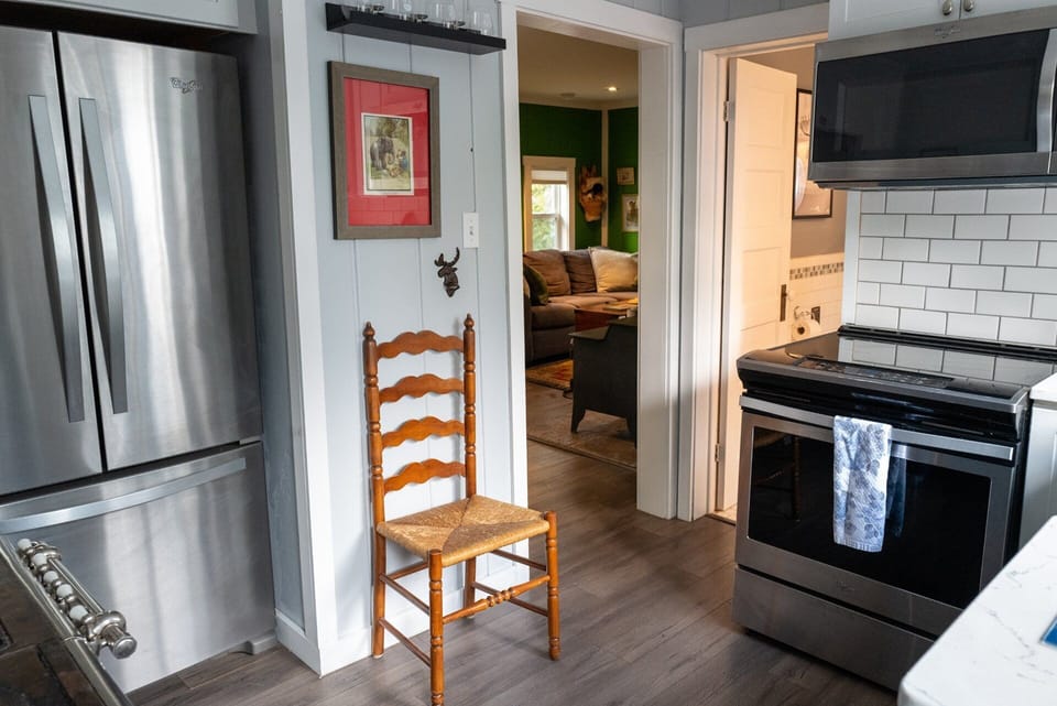 Whip up a big, hearty breakfast before a day exploring Rocky Mountain National Park — this kitchen has everything you need