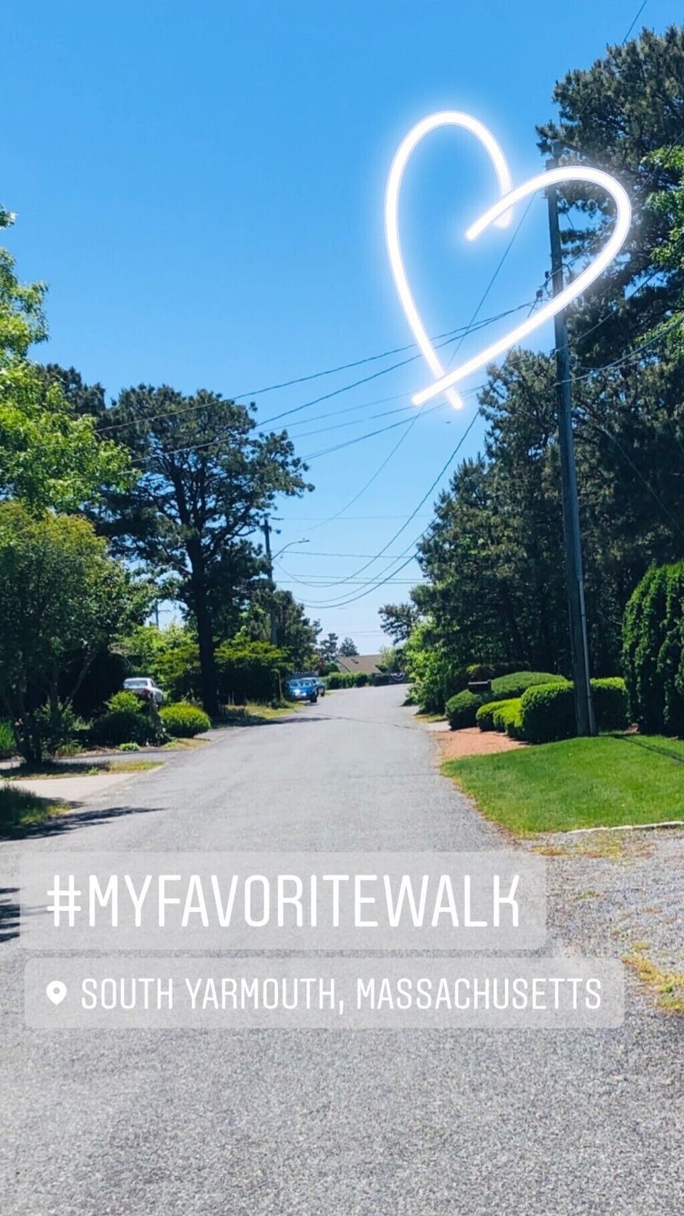 pretty walk to the beach 