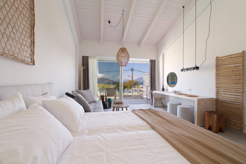 Comfort Suite, Multiple Beds, Marina View | In-room safe, desk, soundproofing, free WiFi