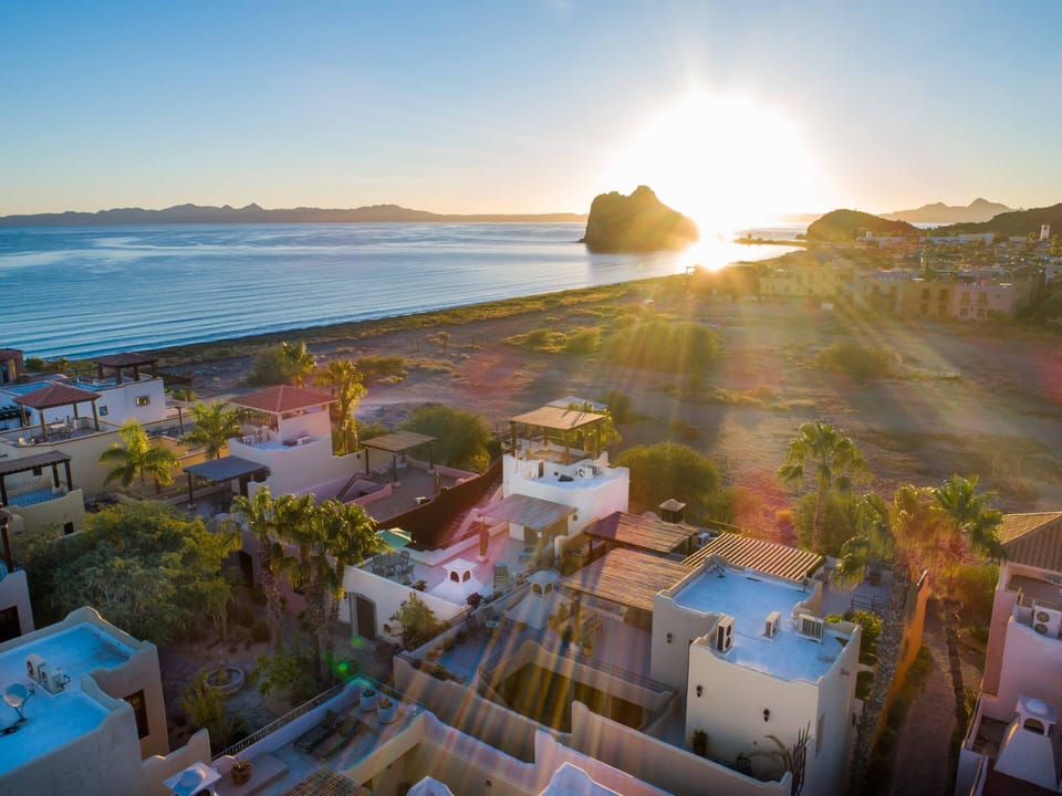 2 BD & 2.5 BR  Home Steps from the Beach