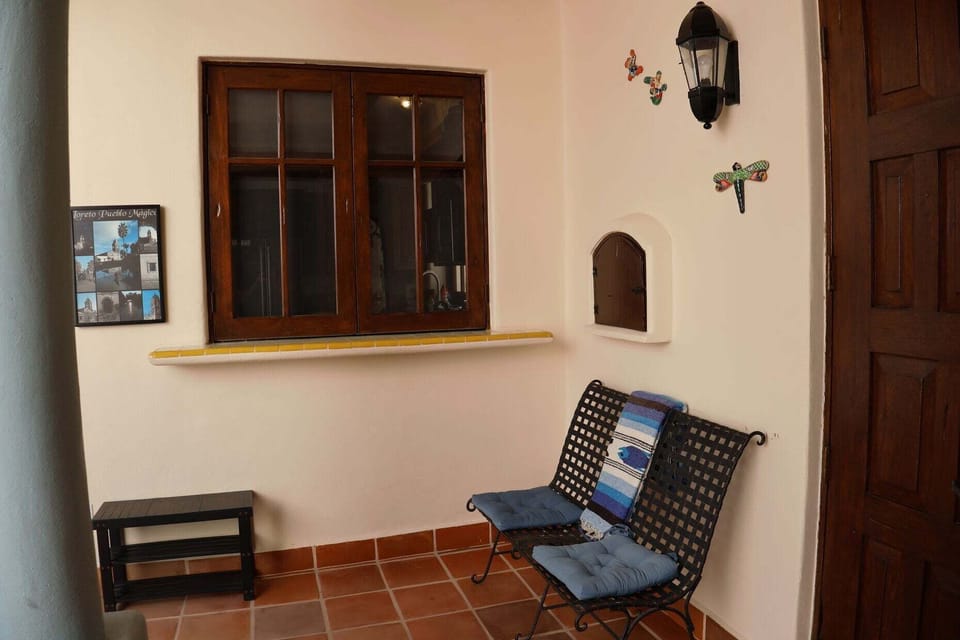 Passthrough kitchen