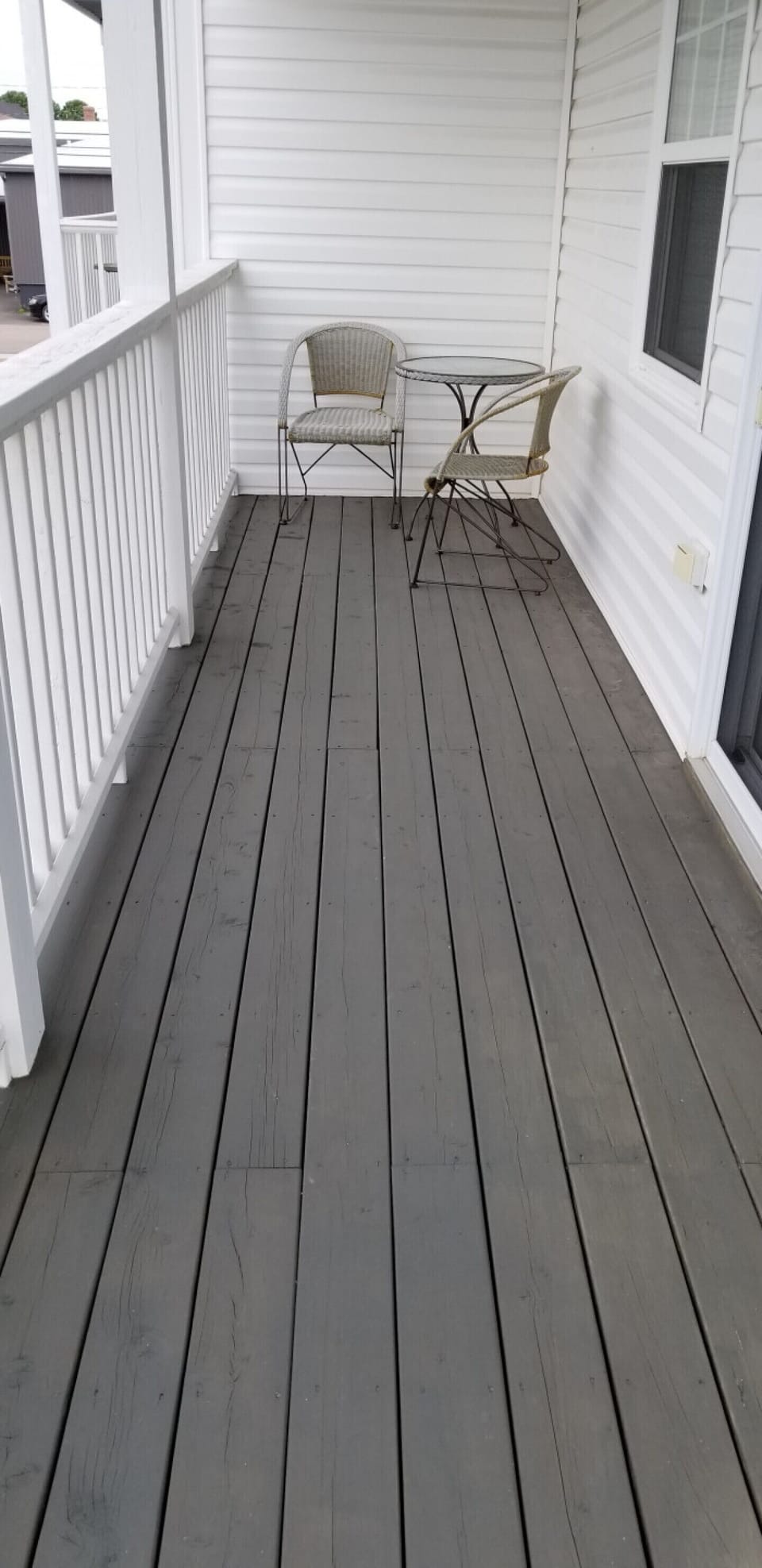 balcony