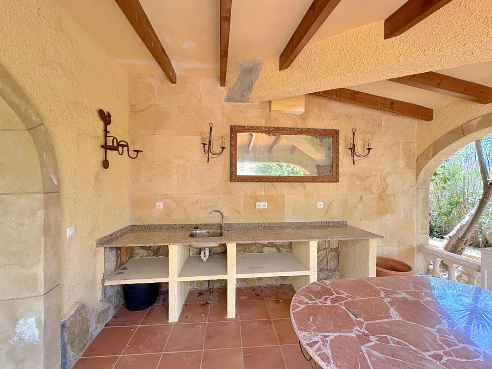 Outdoor dining area
