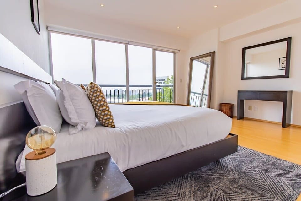 Cozy Luxury Bedroom