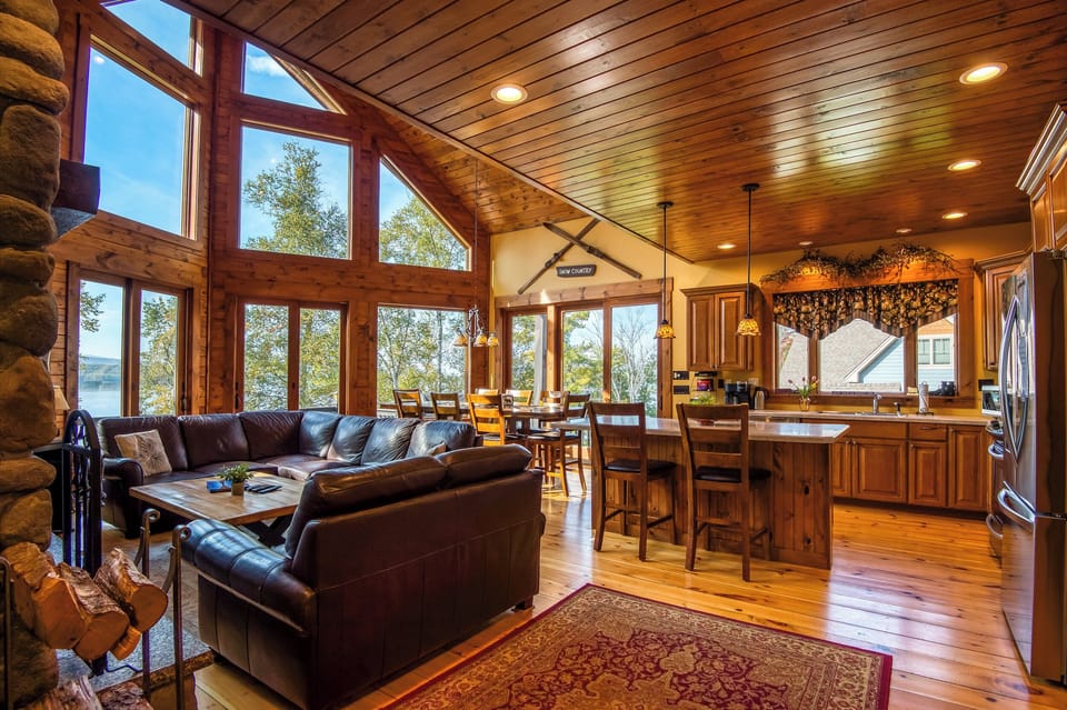 Living Room & Kitchen