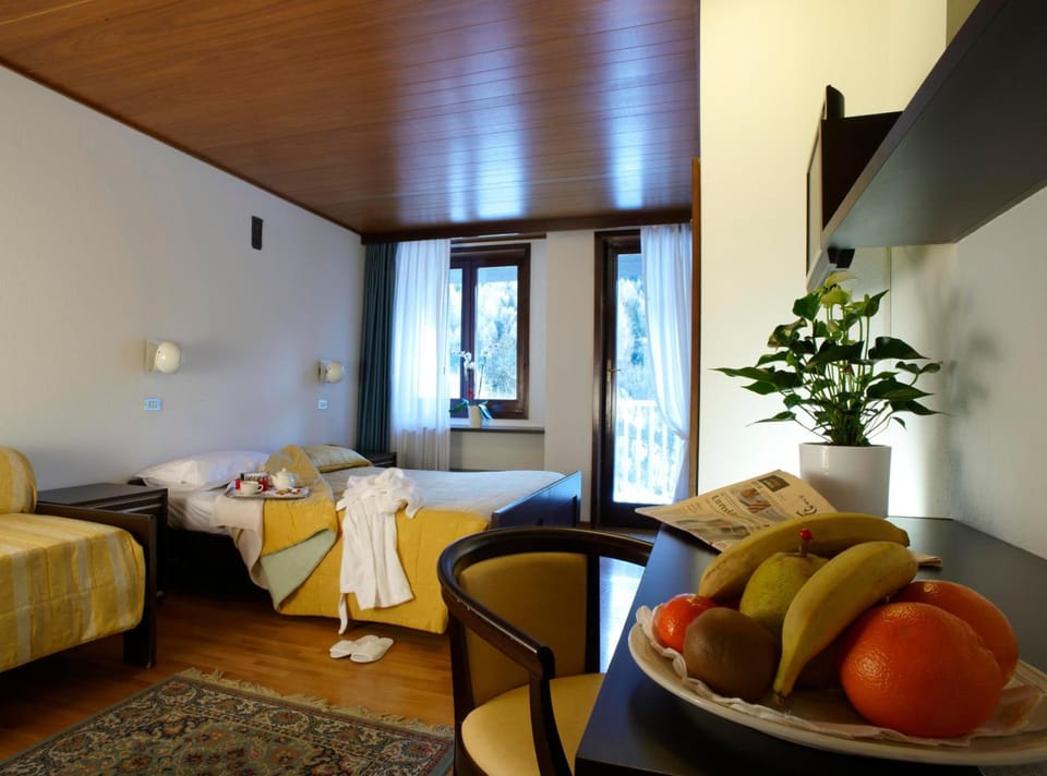 In-room safe, desk, free cribs/infant beds, free WiFi