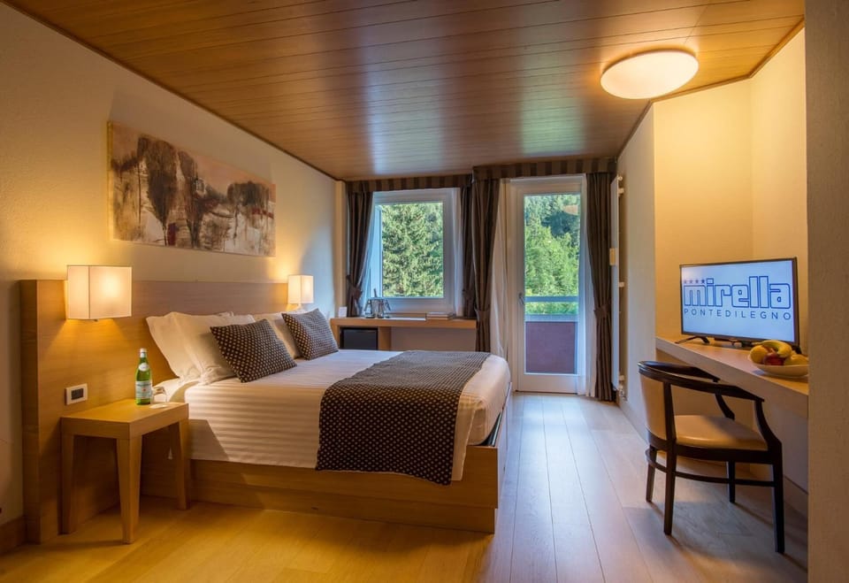 In-room safe, desk, free cribs/infant beds, free WiFi