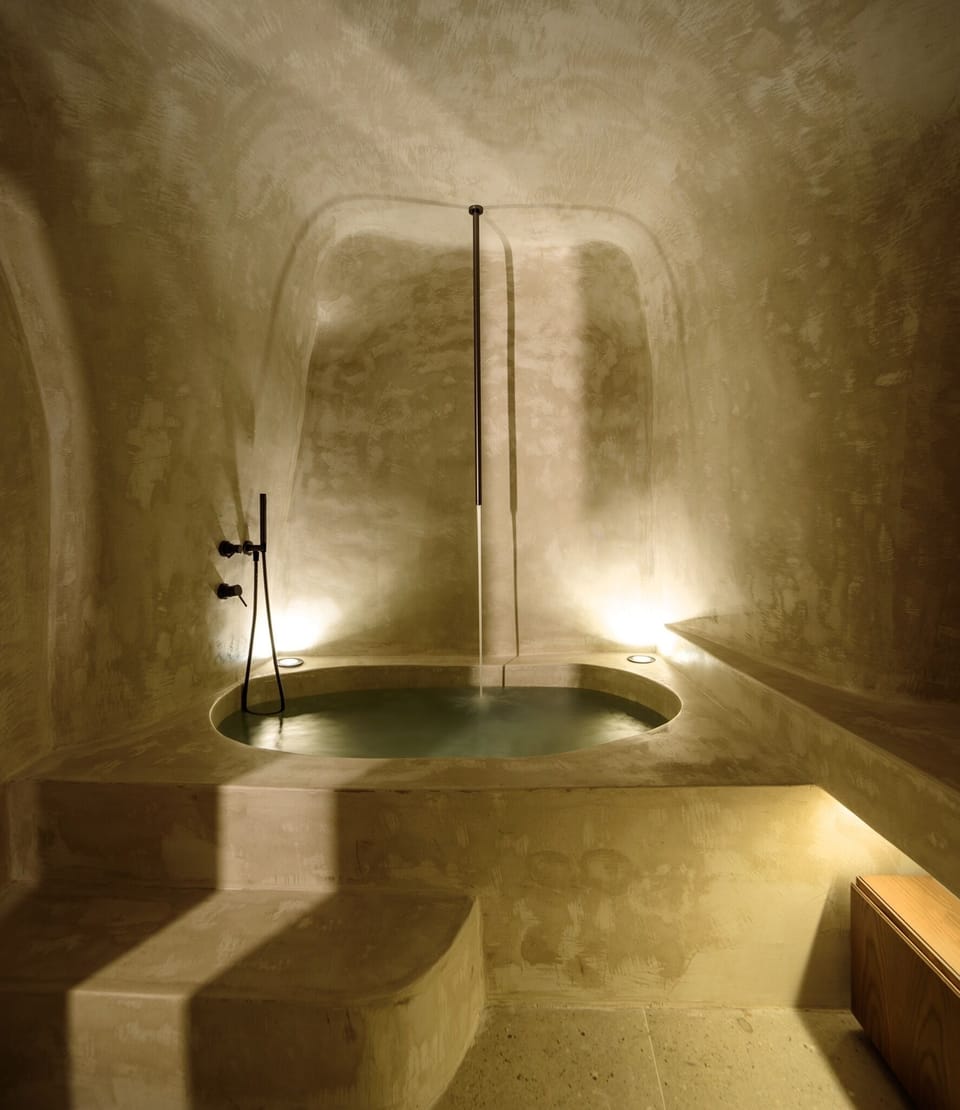 Deluxe Suite, 2 Bedrooms | Bathroom | Separate tub and shower, rainfall showerhead, free toiletries