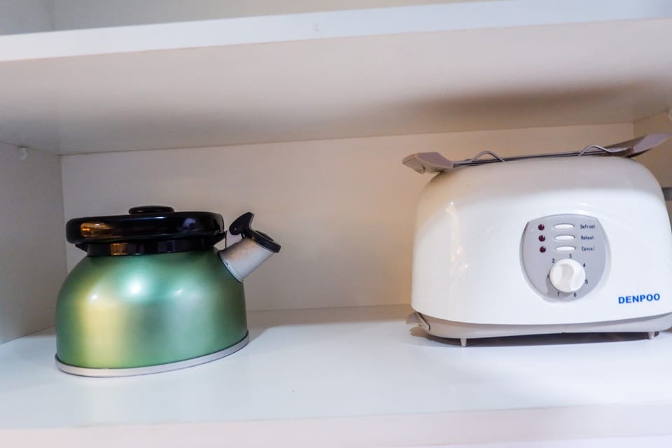 Room | Coffee and/or coffee maker