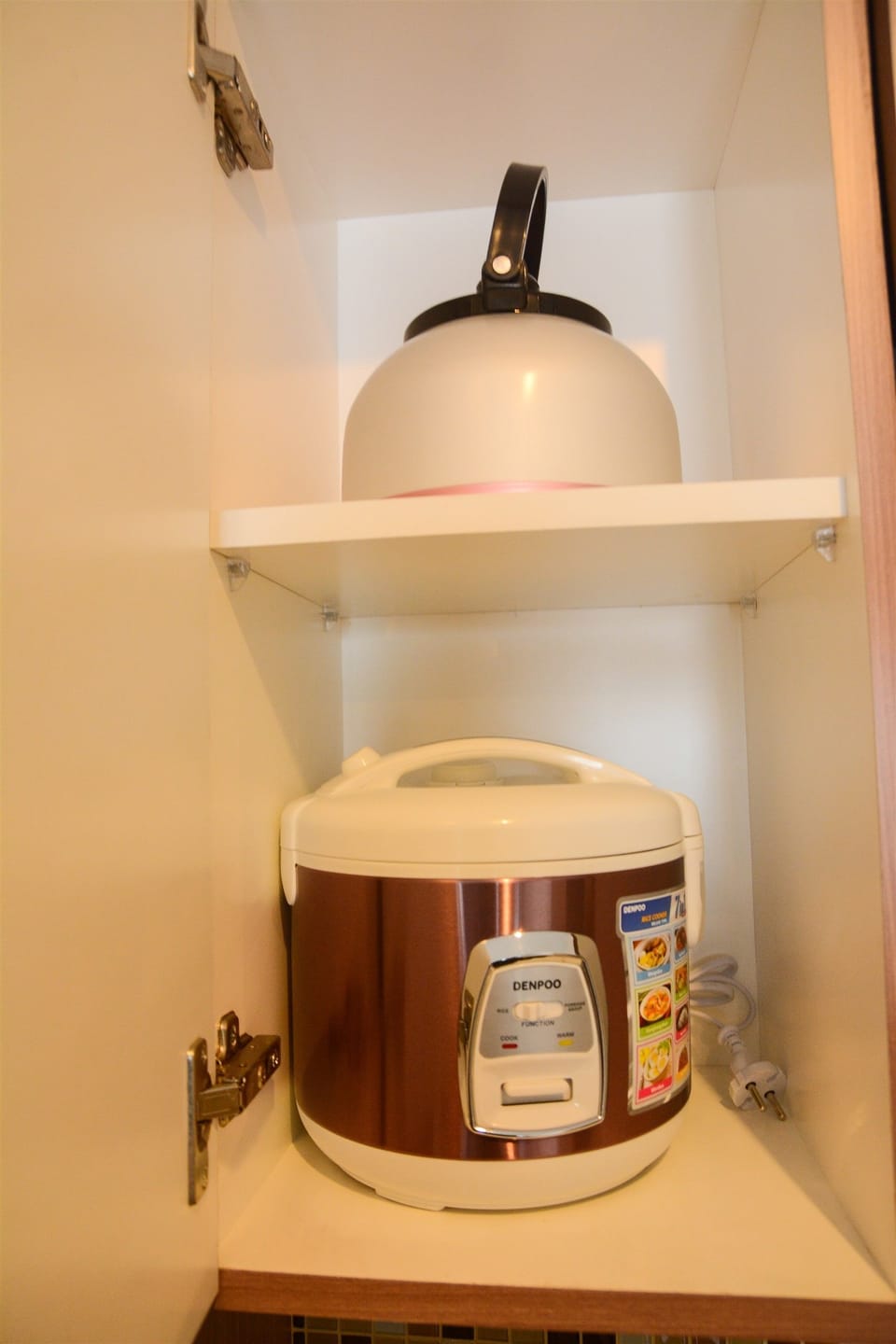 Room | Coffee and/or coffee maker