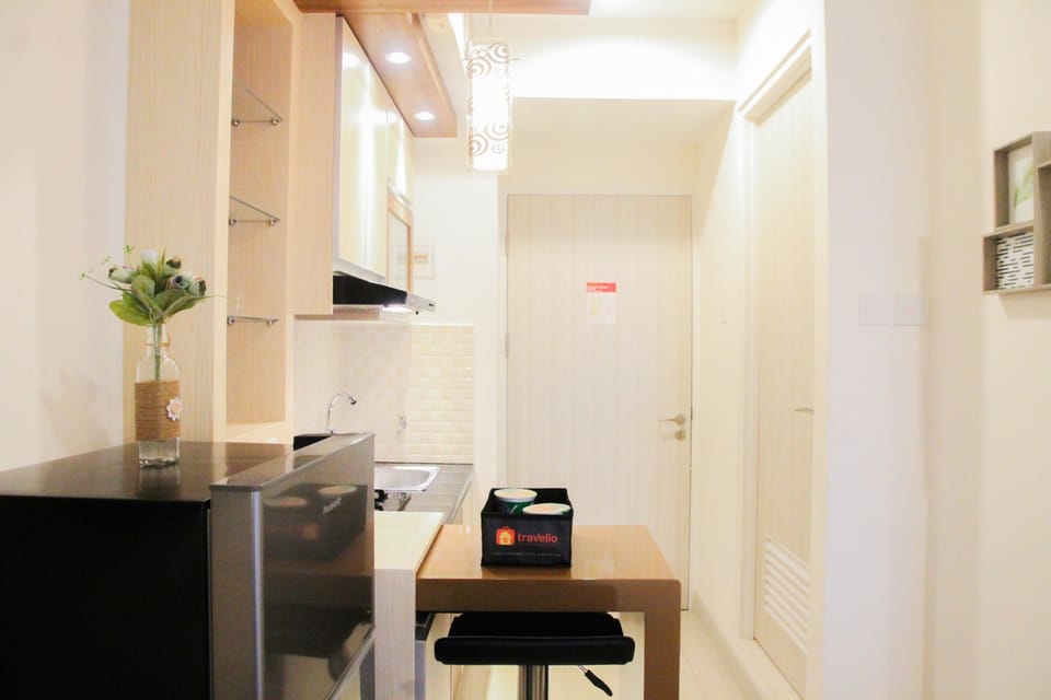 Room | Living area | TV