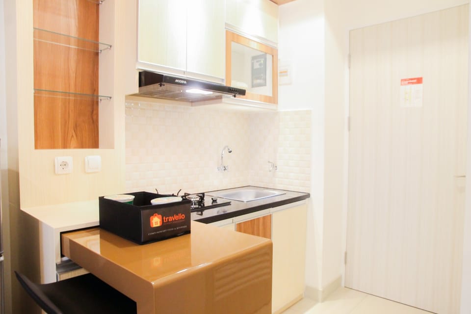 Room | In-room dining