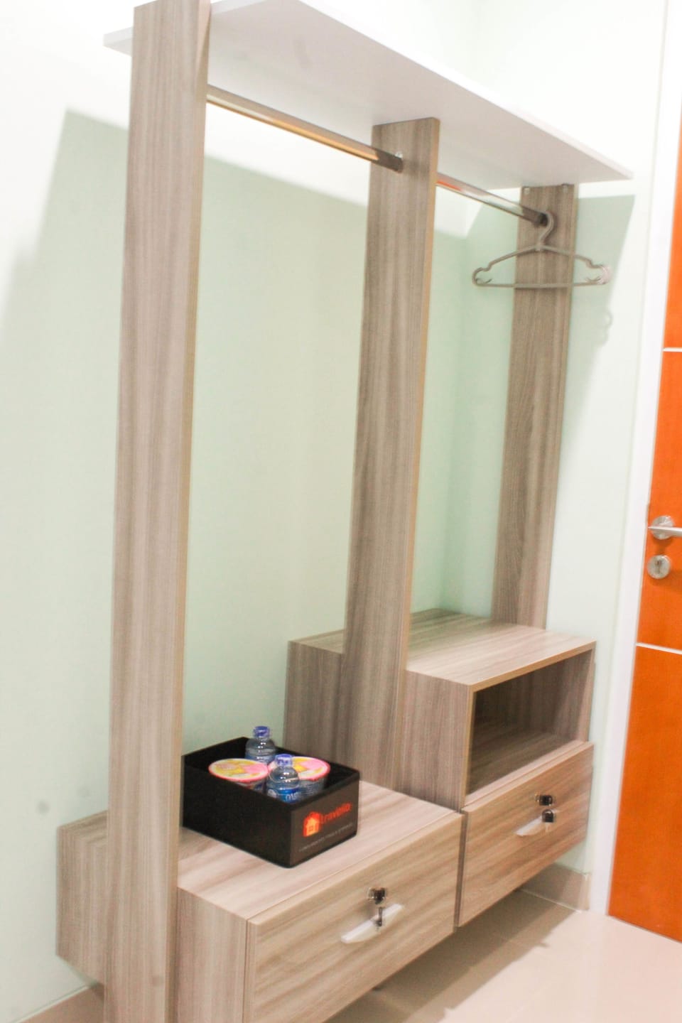Room | Room amenity