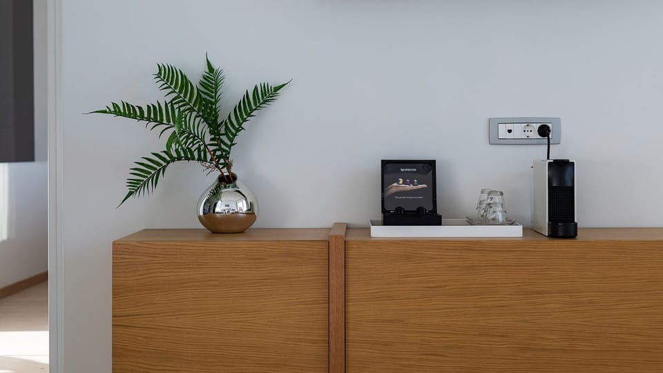 Junior Suite, Balcony, Sea View | Room amenity